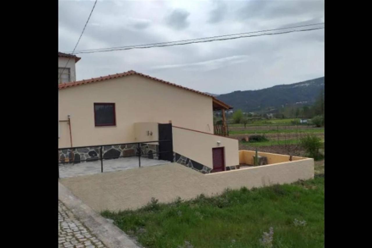 A Pequena Casa Coja Central Portugal Mountains Extérieur photo